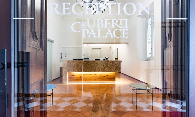 Old Town Hotel | Ca' Uberti Palace Hotel , Mantegna Hotels