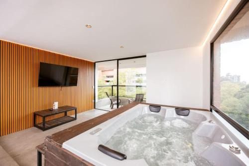 Los Naranjos Apartamento | CA501 Apartment at el poblado with Jacuzzi