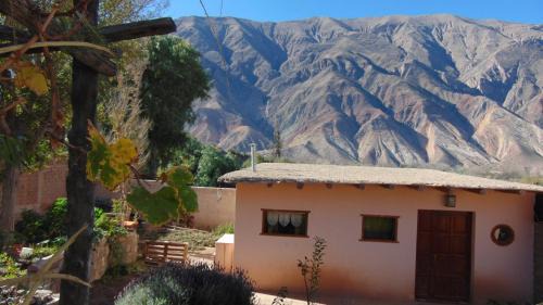Maimará Chalet De Esquí | Cabaña colibrí