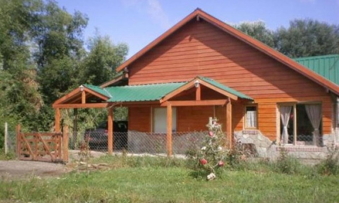 San Martín de los Andes Casa | Cabaña con costa de arroyo