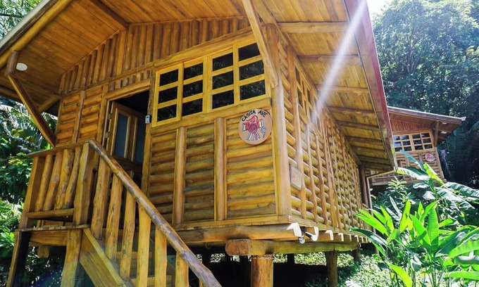 Sámara Casa | Cabaña Arbolito