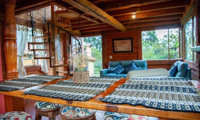 Villa de Leyva Cabaña | Cabaña de madera Ojo de Agua