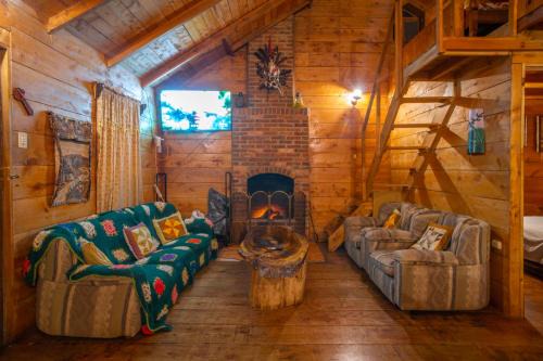 San Isidro Chalet De Esquí | Cabaña de montaña La Magnolia, Cerro de la Muerte De La Cañuela Cloud Forest