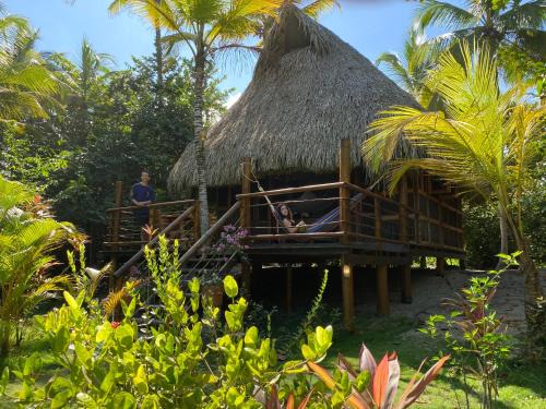 Buritaca Casa | Cabaña El Icaco, playa privada