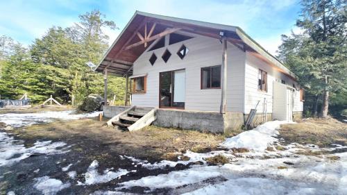 Curacautin Casa | Cabaña nieve, tinaja y vista al volcan