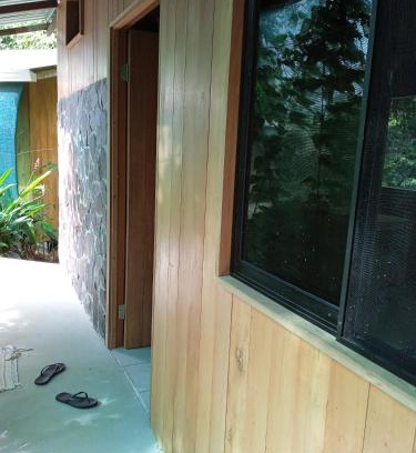 Bahía Drake Chalet De Esquí | Cabañas Bajo Bosque Drake