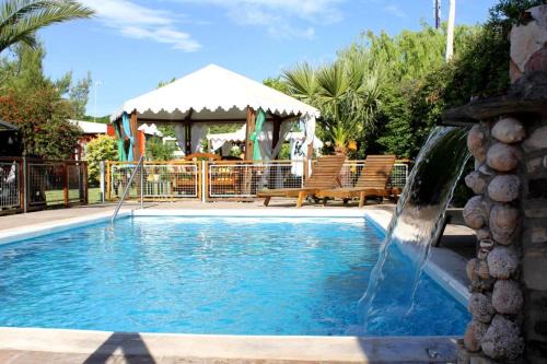 Cuadro Nacional Hotel | Cabañas El Naranjo