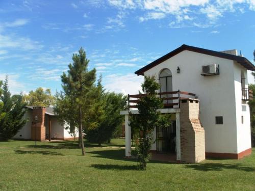 Villa del Dique Chalet De Esquí | Cabañas El Paso