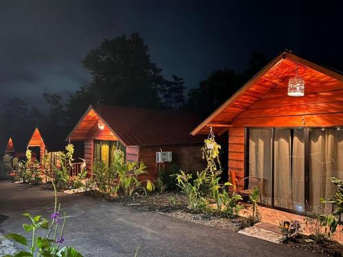 La Fortuna Hotel | Cabañas SyC