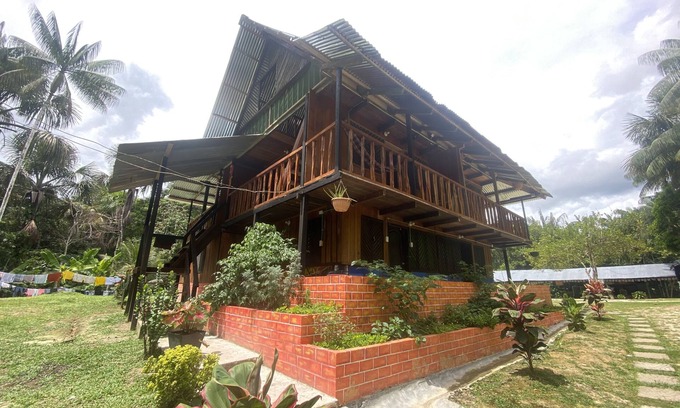 Leticia Hotel | CABAÑAS TAKANA