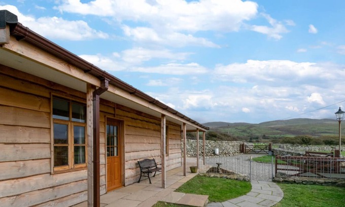 Talybont Chalet De Esquí | Caban y Gader in the beautiful Barmouth