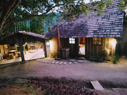 Rodeio Casa | Cabana Centenária com Ofurô