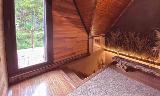 Vila Iara Cabina | Cabana Encantos da Serra 5 minutes from capivari. we accept pet