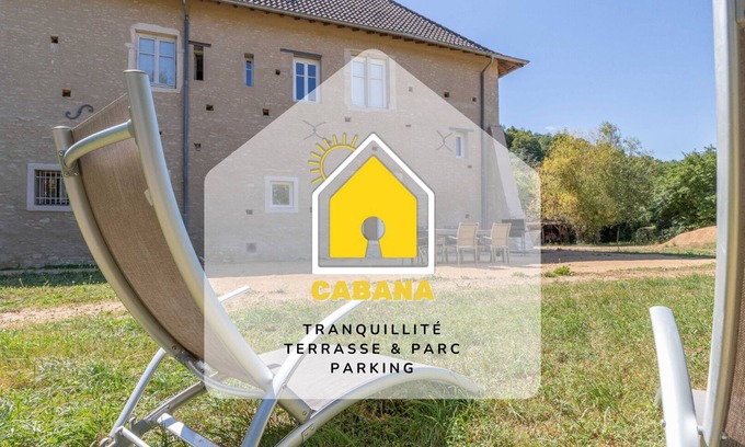 Lugny Casa | CABANA & Le Gîte du Château - Proche Mâcon