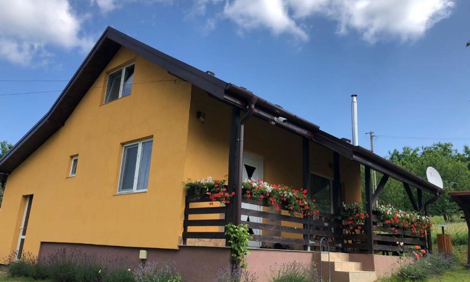 Mesesenii de Jos Casa | Cabana Poalele Mesesului