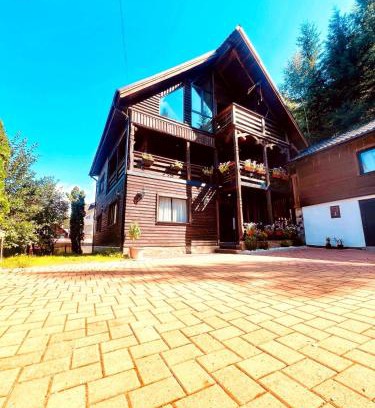 Borsa Chalet De Esquí | Cabana Rose House