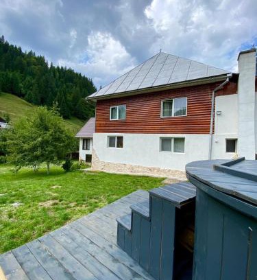 Garda de Sus Cabina | Cabana Stânca Căprioarei - Gârda de Sus