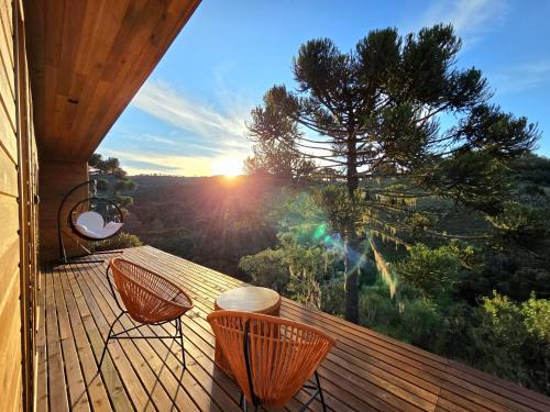 Urupema Apartamento | Cabanas Alto Padrão com Jacuzzi, Lareira e cachoeira exclusiva