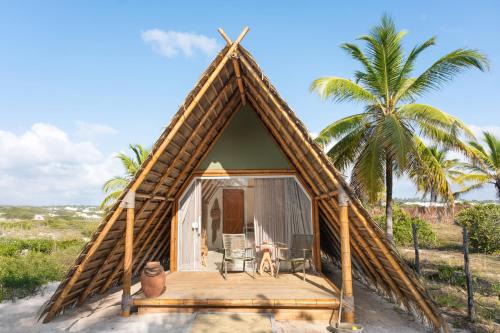 Santo Antonio Hotel | Cabanas Blue