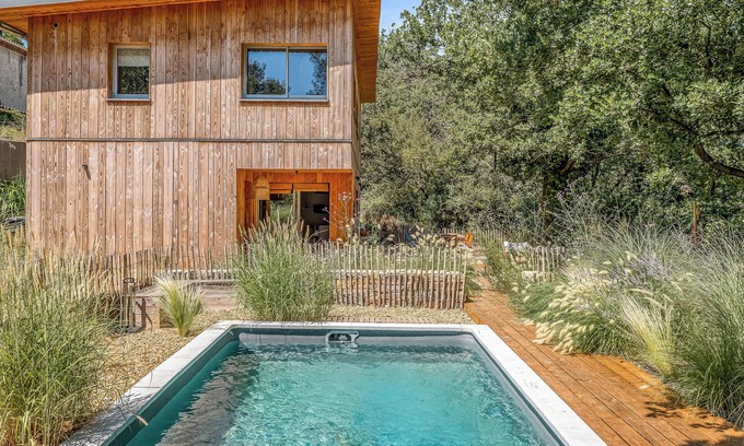 La Roque-d'Antheron Casa | Cabane d’Ismou | Piscina & Diseño de madera