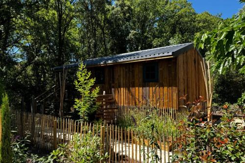 Clermont-l'Herault Chalet De Esquí | Cabane en bois pour 5 personnes avec espace extérieur privatif et climatisation