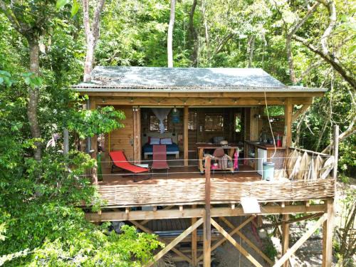 Bas Vent Casa | cabane entre les arbres