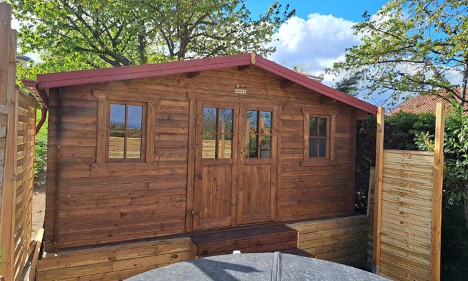 Cournon-dʼAuvergne Chalet De Esquí | Cabane Spa Nord'GOUIS