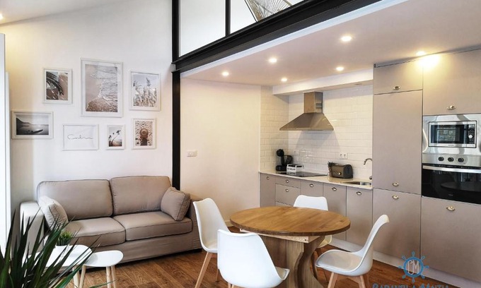 Figueras (Castropol) Apartamento | Cabanela Maitia Apto Telmo Duplex