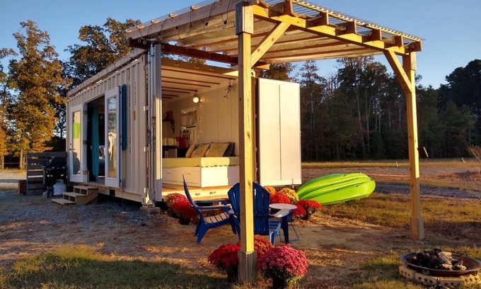 Colonial Beach Cabaña | Cabernet Cottage on Water at Monroe Bay Winery, tiny container cottage