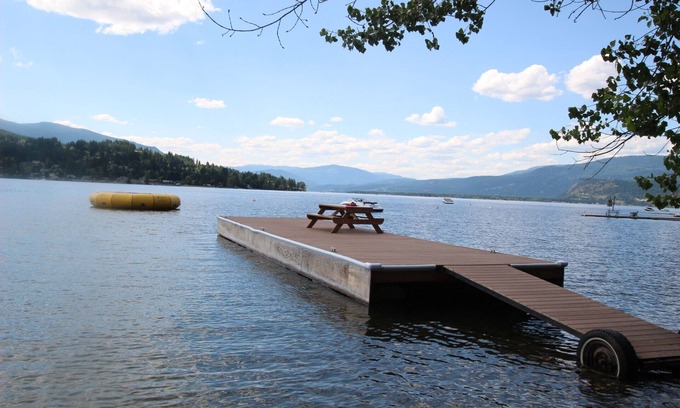 Blind Bay Cabina | La cabina 1 nombró a Bayview en Blind Bay Hideaway en el hermoso lago Shuswap