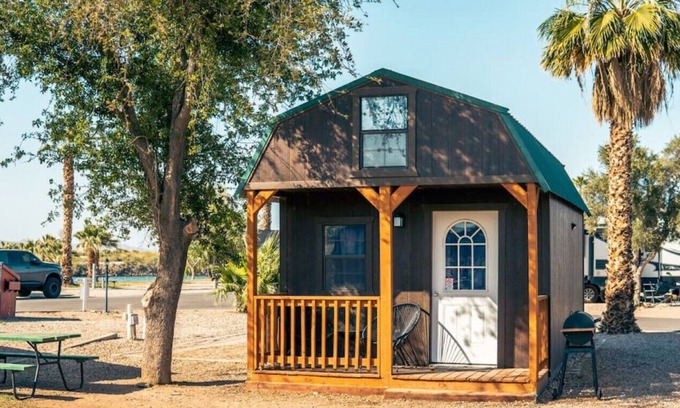 Ehrenberg Cabina | Cabin 10 · Deluxe Family Cabin