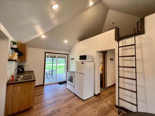 Rapid City Complejo | Cabin 12 at Horse Creek Resort