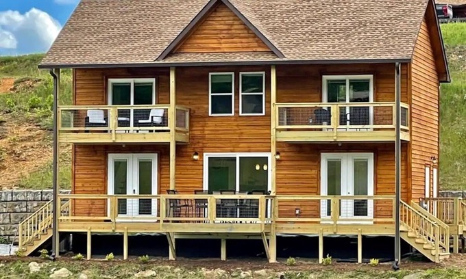 Purlear Casa | Cabin #14 The Sky Retreat - Off the Blue Ridge Parkway