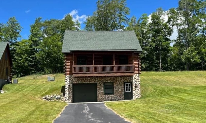 Gaylord Casa | Cabin 2340 - Comfortable Log Cabin within Private Resort