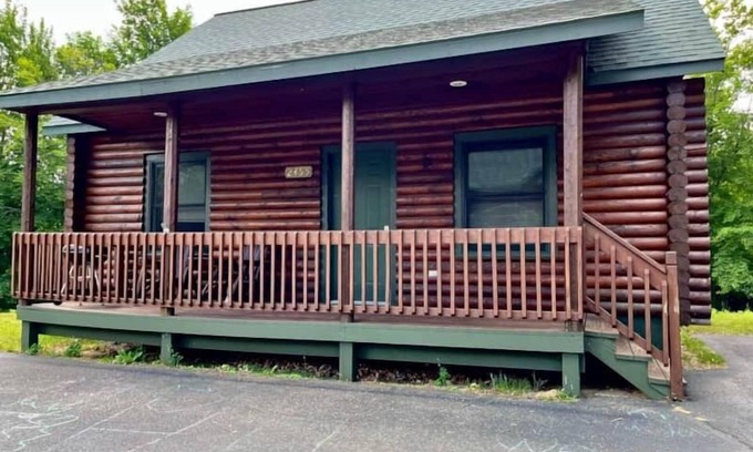 Gaylord Casa | Cabin 2455 - Stunning Multi-Family Home inside Resort