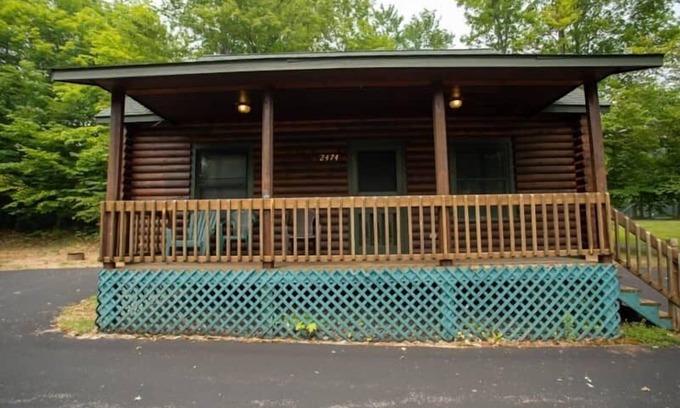 Gaylord Casa | Cabin 2474 - Spacious Log Home inside Private Resort