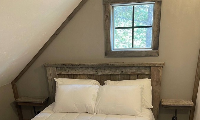 Whitefish Cabina | Cabin #3 at Grizzly Ridge Retreats