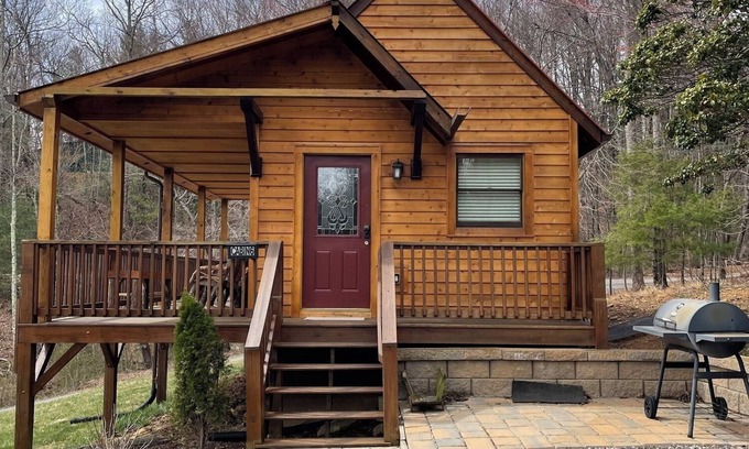 Purlear Cabina | Cabin #6 The Sky Retreat - Off the Blue Ridge Parkway