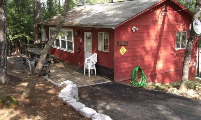 Nevada City Cabina | Cabaña en el lago de Vera
