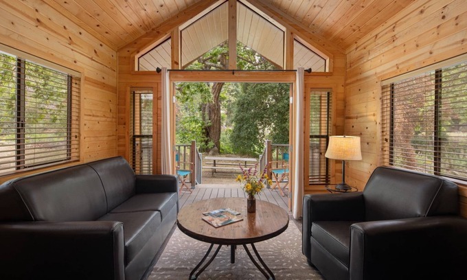 Goleta Cabina | Cabin | Cozy Loft + Firepit | No Hidden Fees