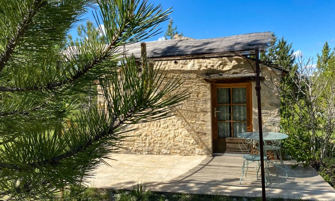 Sigonce Cabina | Cabaña-Baño con bañera-Cabane en pierre
