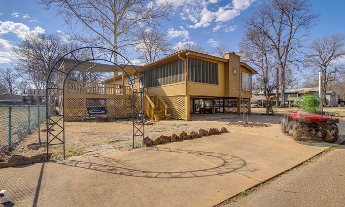 Tunica Cabina | Cabin < Half-Mi to Tunica Lake: Great for Anglers!