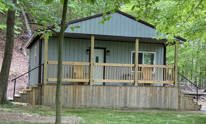 Turtle Creek Cabina | Cabin Hatfield McCoy Ivy Branch