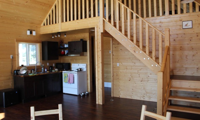 Nordegg Cabina | Cabin Ideal for Artists' / Writers' Retreat