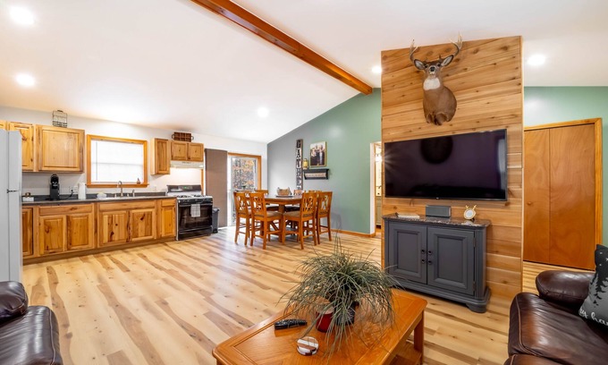 Cheboygan Cabina | Cabin in Cheboygan- A Northern Outdoor Experience