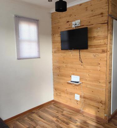 Pretoria Apartamento | Cabin in Pretoria West