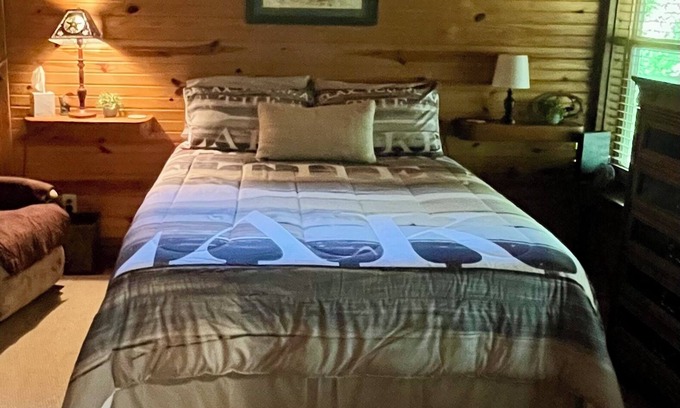 Cookson Cabina | Cabin In The Woods at Lake Tenkiller