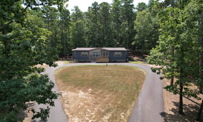 Royal Cabina | Cabin K, Beautiful 3 bedroom Cabin On Lake Ouachita!