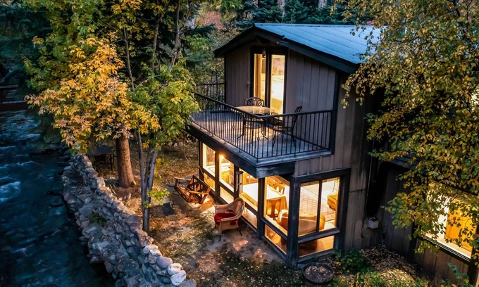Snowbird Casa | Cabin Located on Big Cottonwood Canyon River