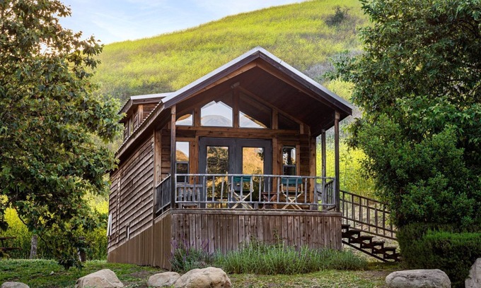Goleta Cabina | Cabin | Loft + Firepit | No Hidden Fees